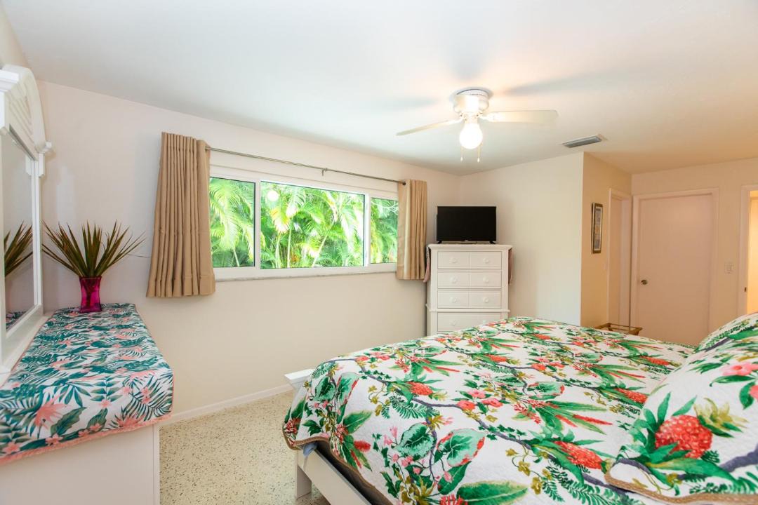 Photo of Bedroom in Sanibel