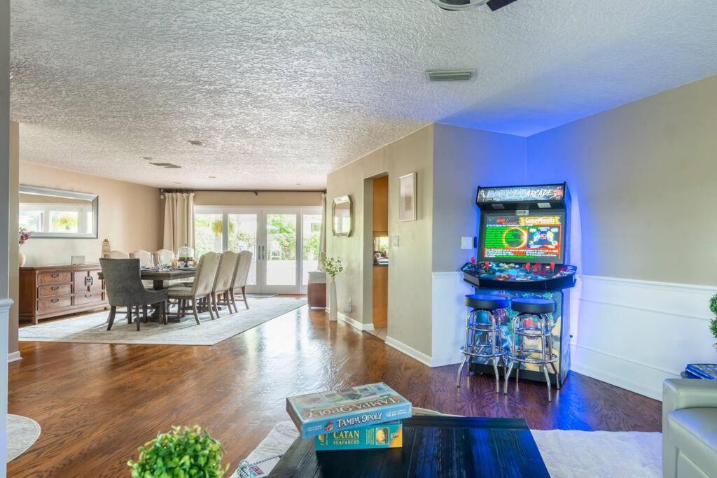 Photo of Others in Beach Park Isles