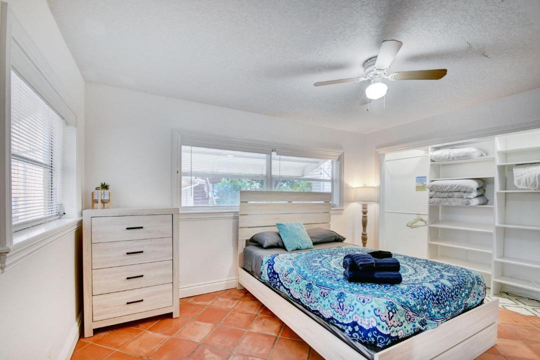 Photo of Bedroom in Mango Groves
