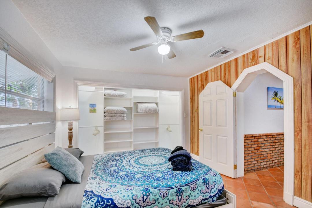 Photo of Bedroom in Mango Groves