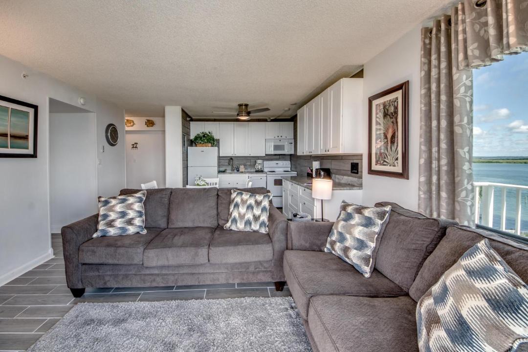 Photo of Livingroom in Fort Myers Beach