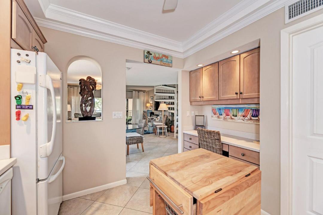 Photo of Livingroom in Holmes Beach