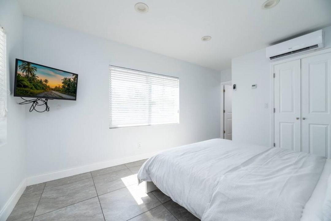 Photo of Bedroom in Central Beach