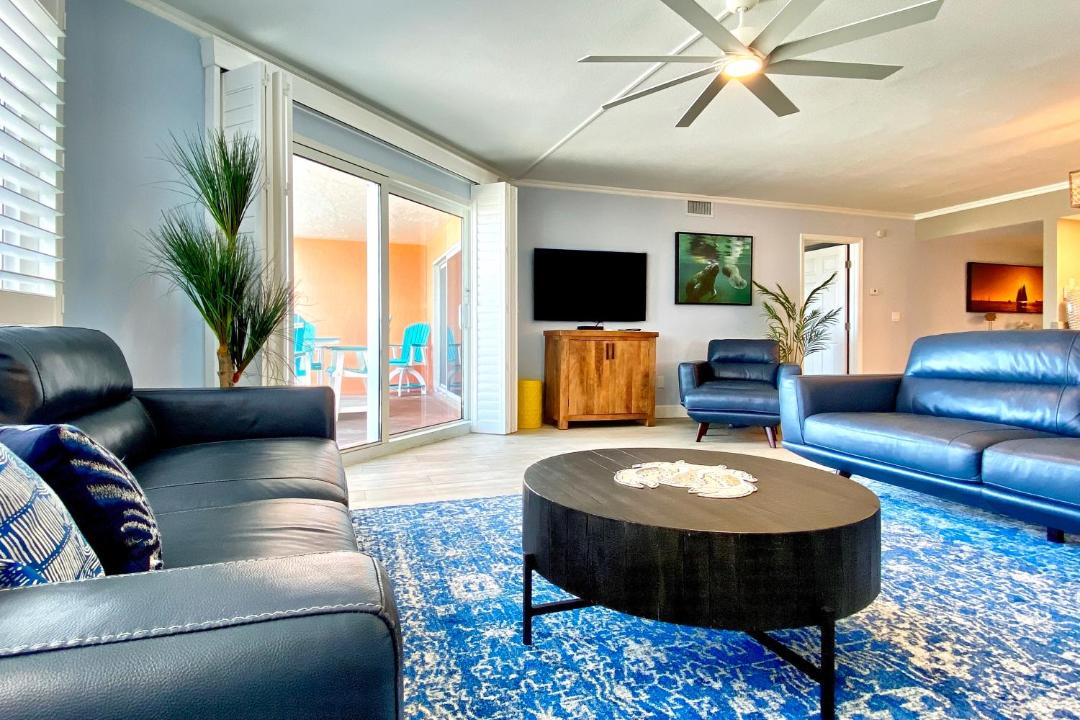 Photo of Livingroom in Indian Shores