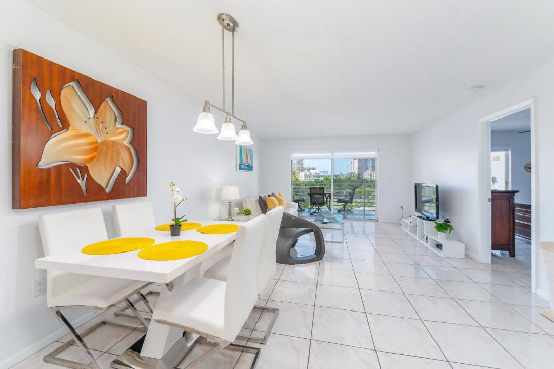 Photo of Others in Sunny Isles Beach