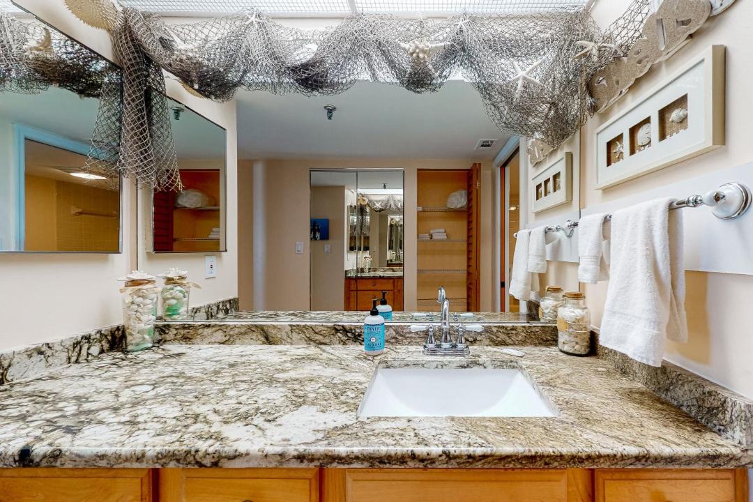 Photo of Livingroom in Madeira Beach