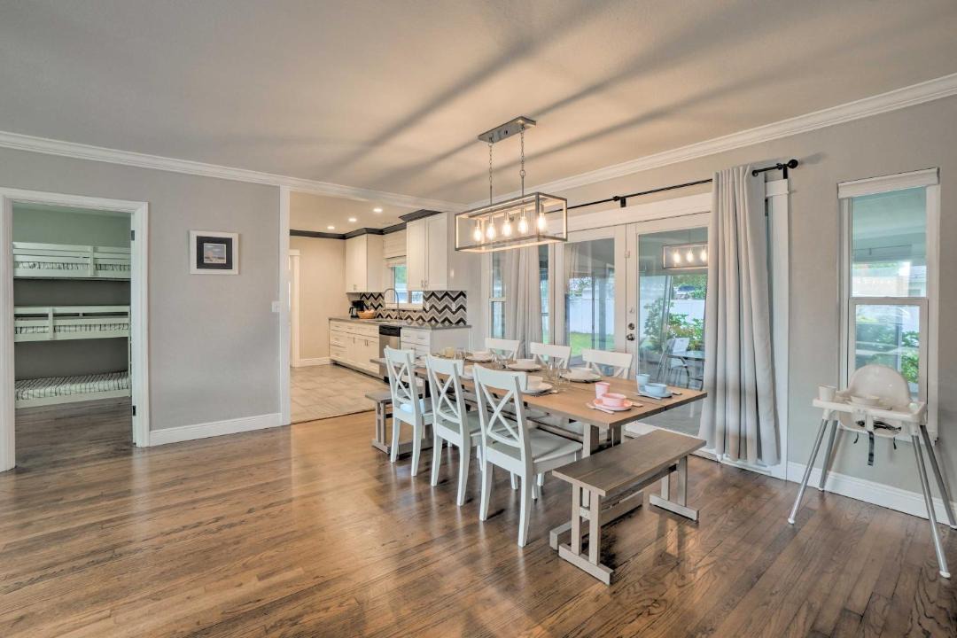 Photo of Livingroom in Clearwater