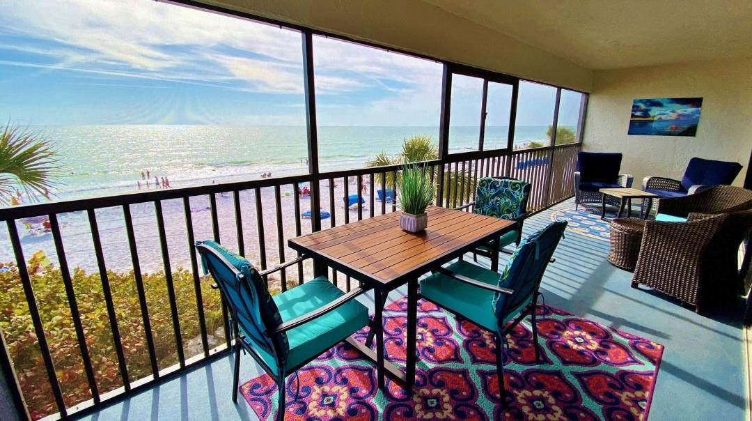 Photo of Patio Balcony in Madeira Beach