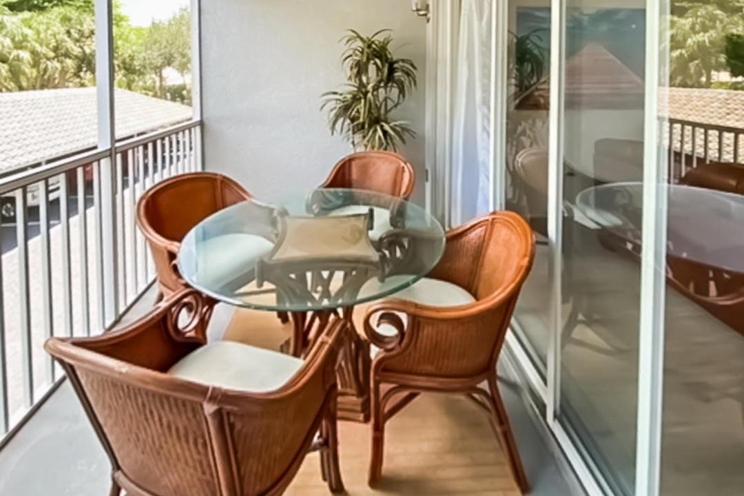 Photo of Patio Balcony in Vanderbilt Beach