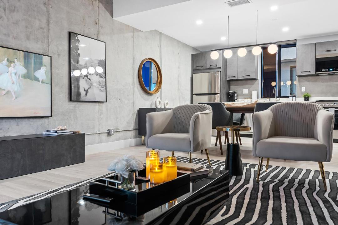 Photo of Livingroom in Flagler Village