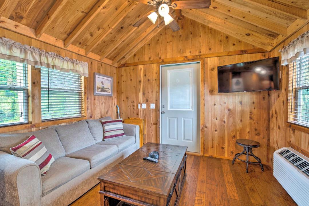 Photo of Livingroom in Steinhatchee