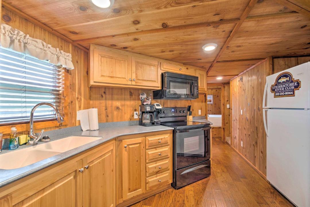 Photo of Kitchen in Steinhatchee