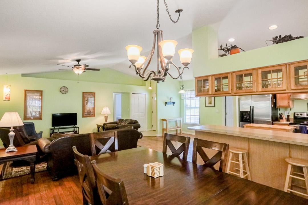 Photo of Livingroom in Palm Harbor