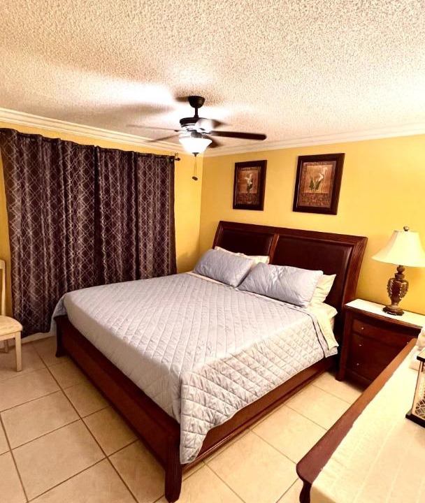 Photo of Bedroom in Pompano Beach