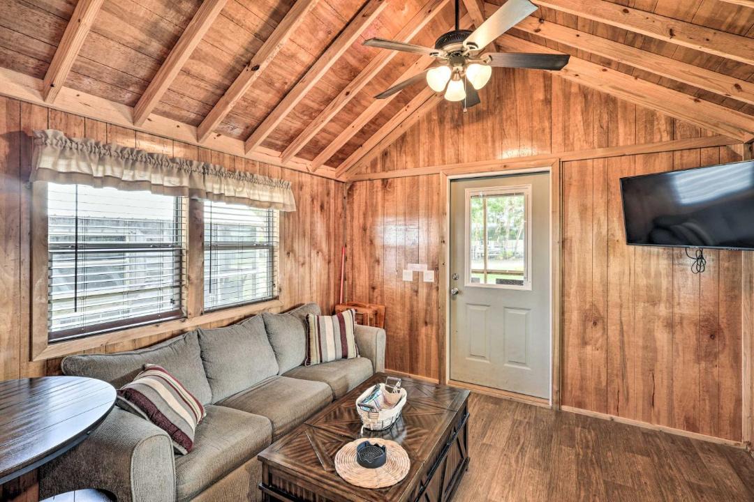 Photo of Livingroom in Steinhatchee