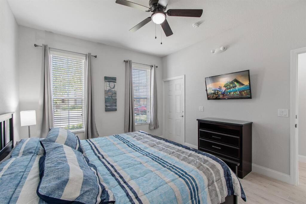 Photo of Bedroom in Regal Palms