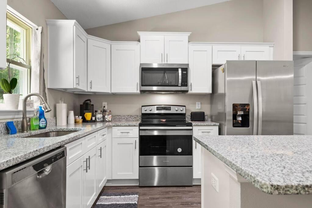 Photo of Kitchen in Citrus Springs