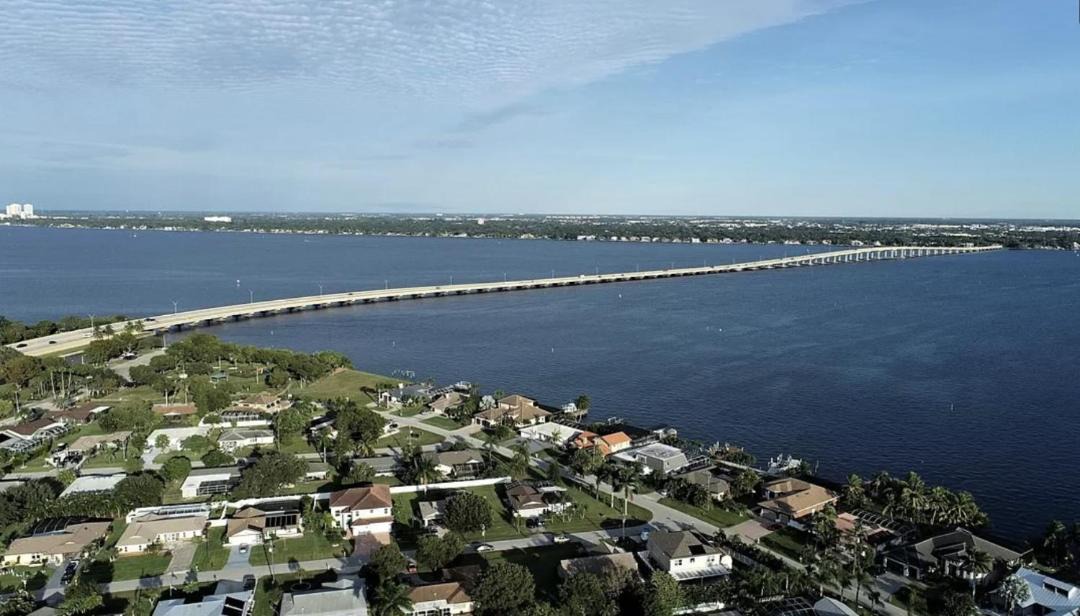 Photo of Outdoor in Caloosahatchee