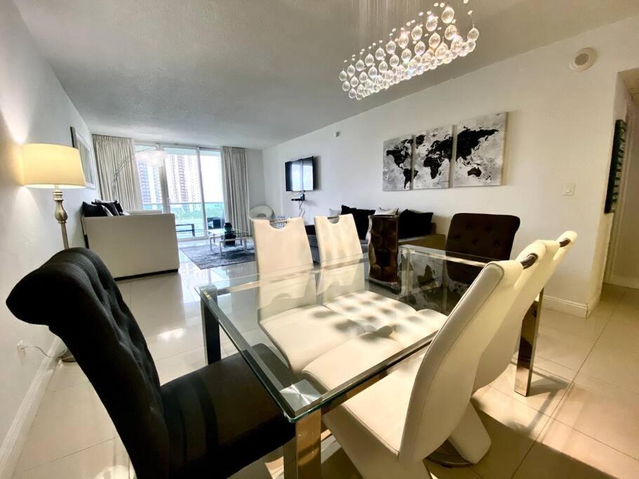 Photo of Livingroom in Sunny Isles Beach