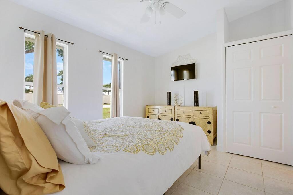 Photo of Bedroom in Hobe Sound
