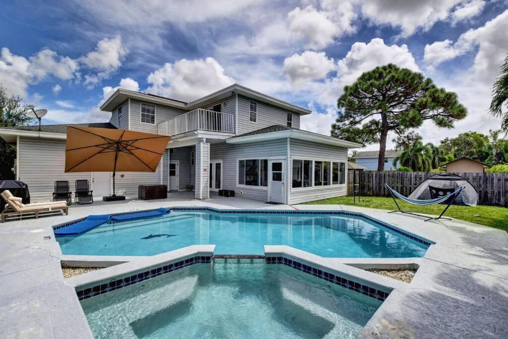Photo of Outdoor in Boynton Beach