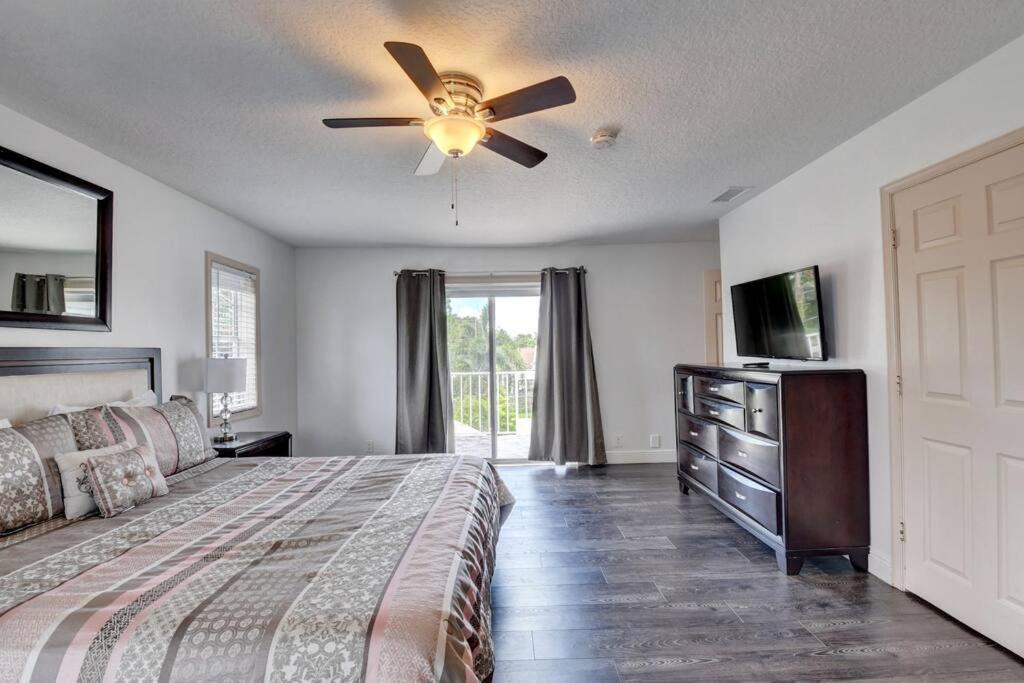 Photo of Bedroom in Boynton Beach