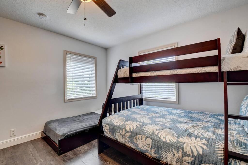 Photo of Bedroom in Boynton Beach