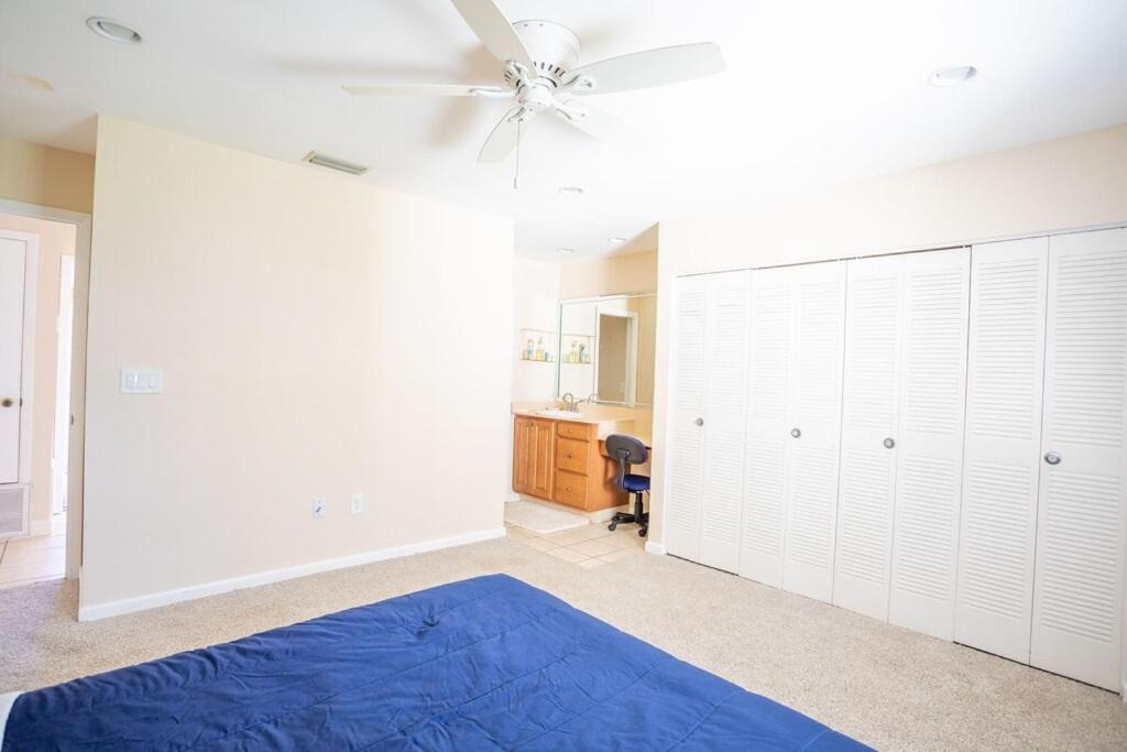 Photo of Bedroom in Gulf Cove