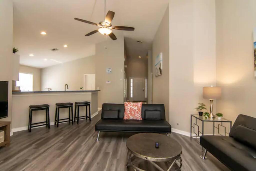 Photo of Livingroom in Florida Pines