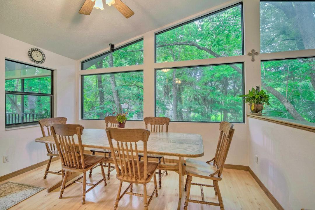 Photo of Livingroom in Inglis