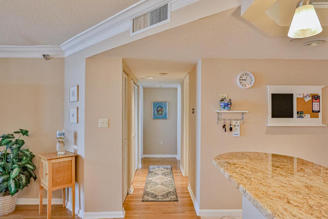 Photo of Livingroom in Sand Key