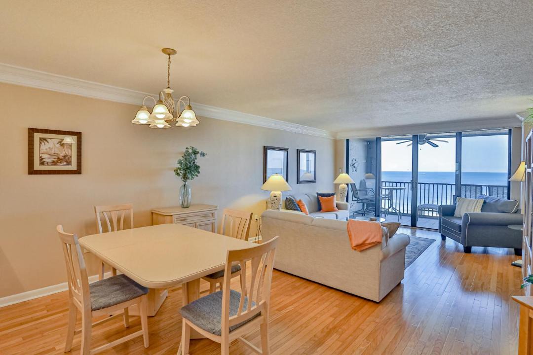 Photo of Livingroom in Sand Key