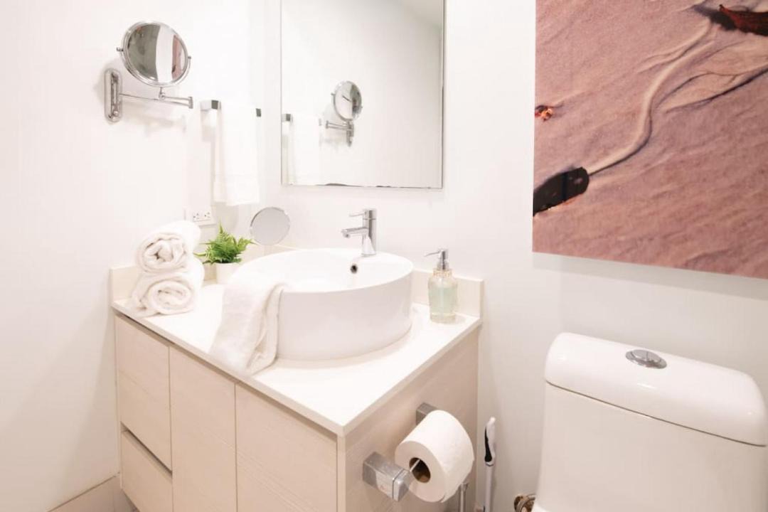 Photo of Bathroom in Hallandale Beach