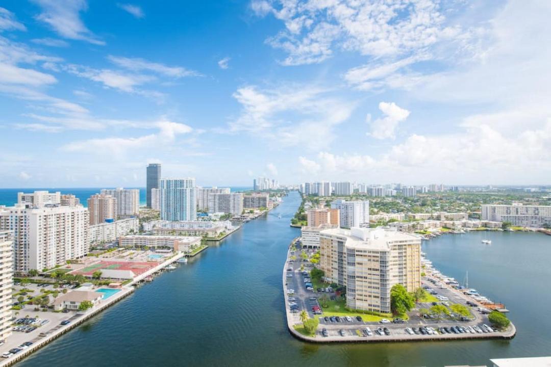 Photo of Outdoor in Hallandale Beach
