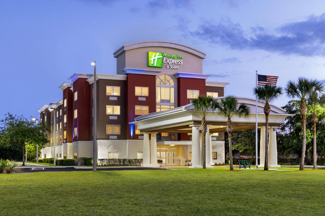 Photo of Buildings in Fort Pierce