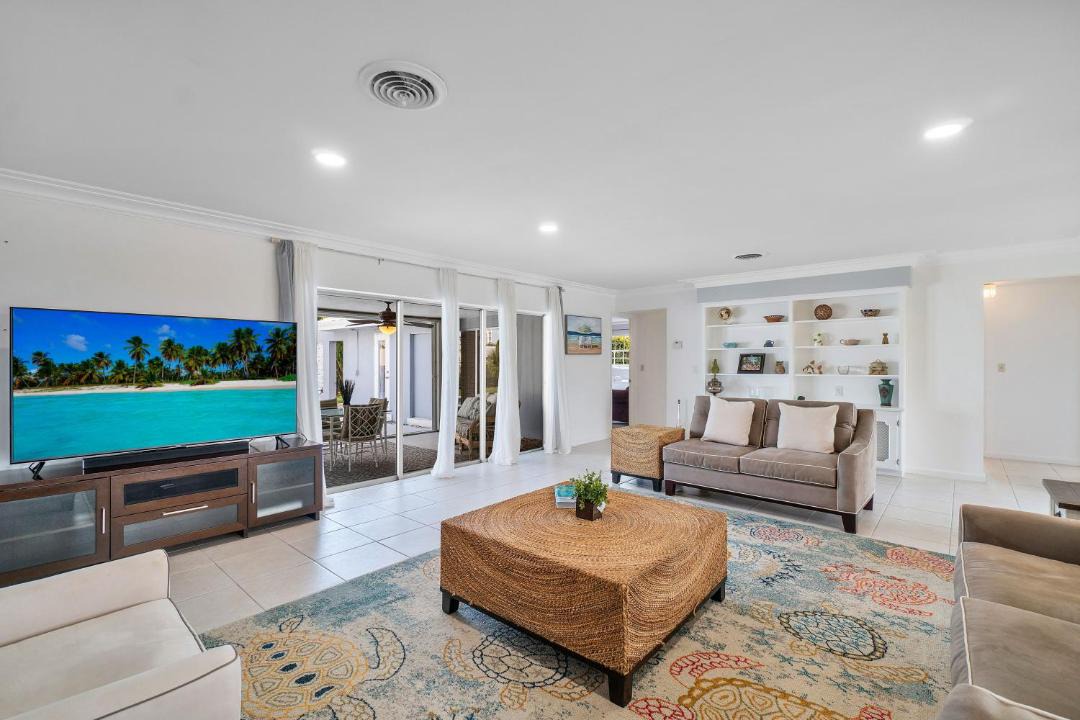 Photo of Livingroom in Singer Island