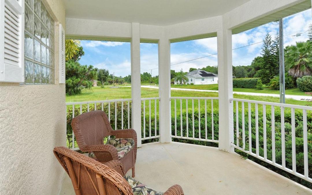 Photo of Patio Balcony in Pine Valley
