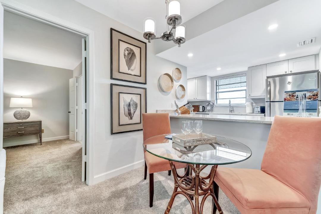 Photo of Livingroom in Park Shore