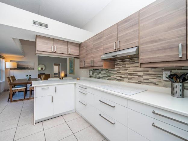 Photo of Kitchen in Groveland
