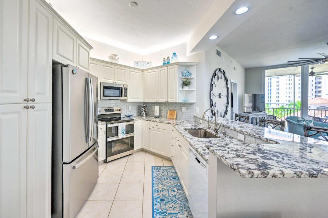Photo of Kitchen in Vanderbilt Beach