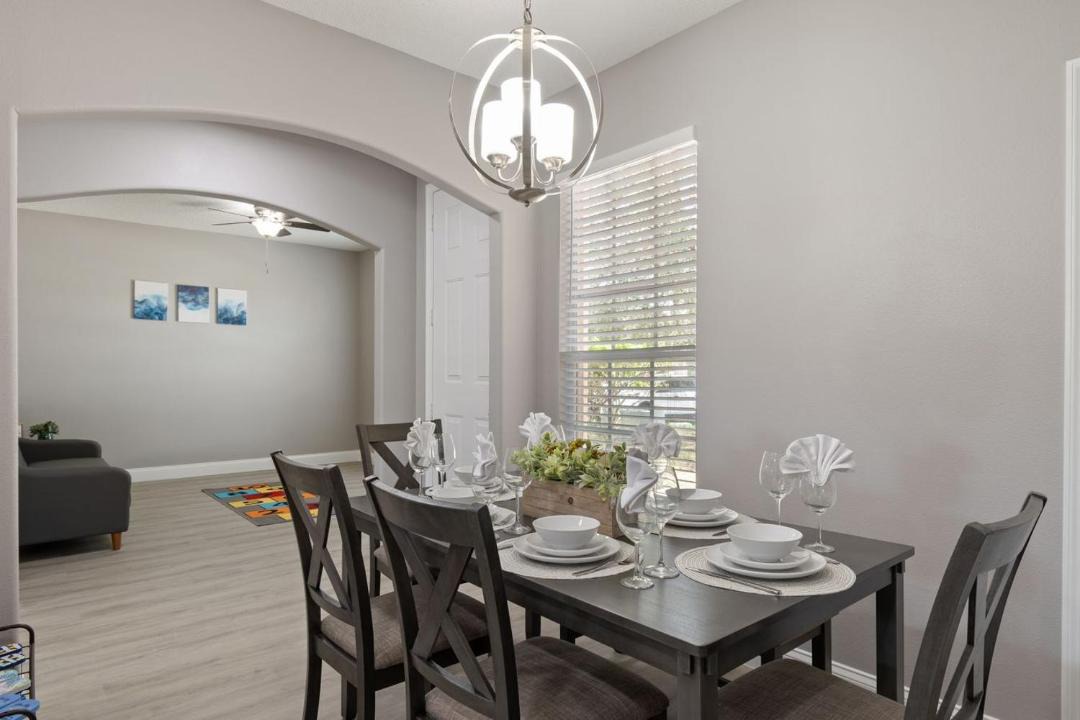 Photo of Livingroom in Sunset Ridge