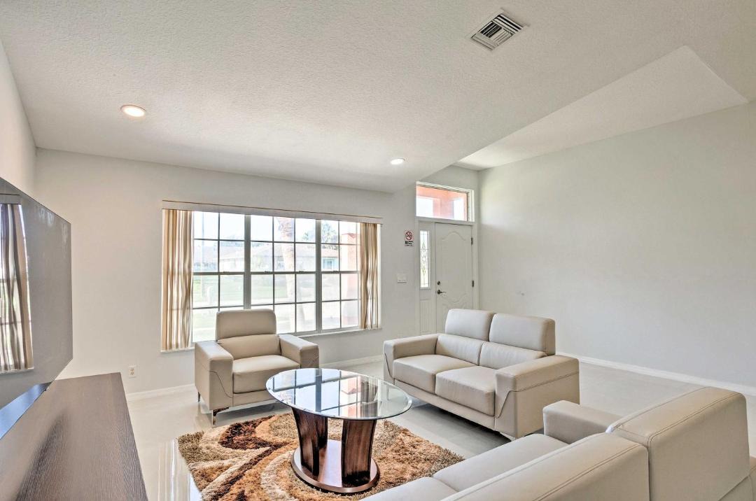 Photo of Livingroom in Royal Palm Beach