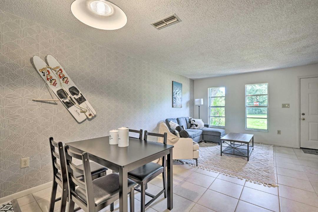 Photo of Livingroom in Lakeland