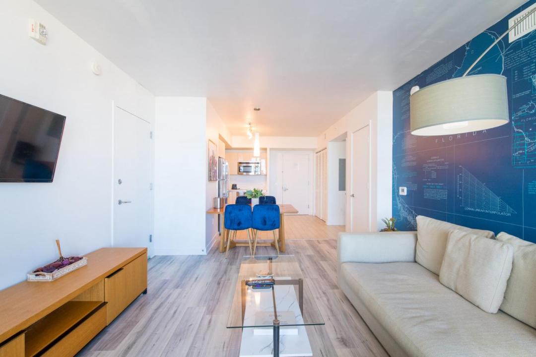Photo of Livingroom in Hallandale Beach