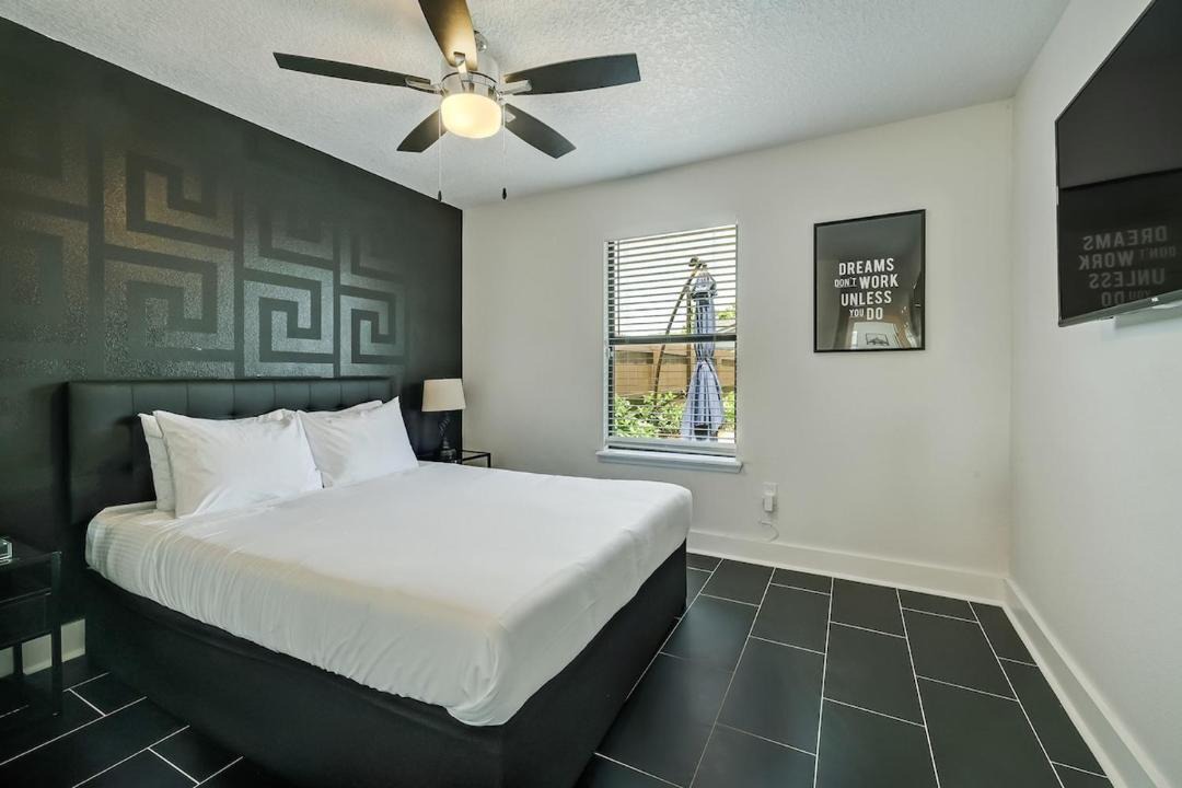 Photo of Bedroom in Westside