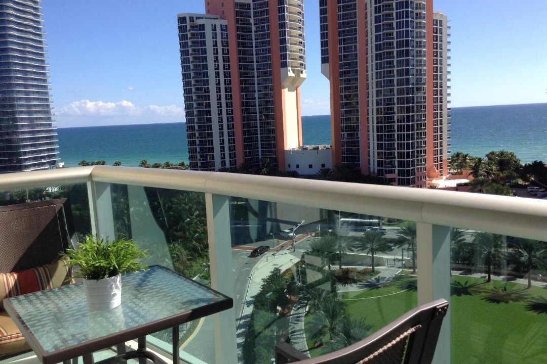 Photo of Others in Sunny Isles Beach