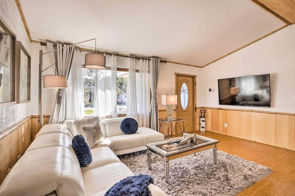 Photo of Livingroom in Boynton Beach