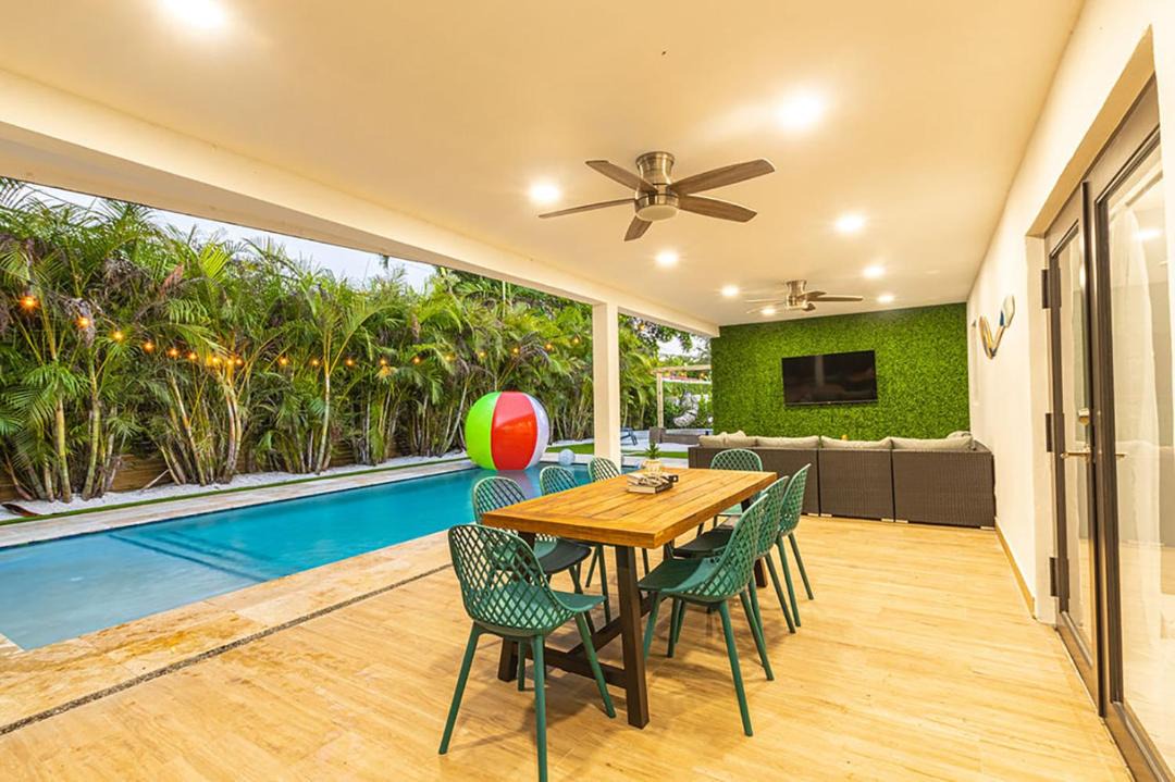 Photo of Outdoor in North Miami Beach