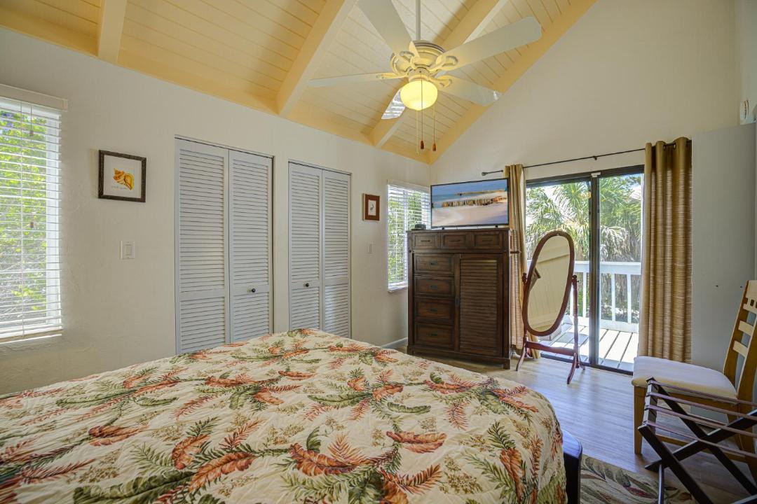 Photo of Bedroom in Sanibel