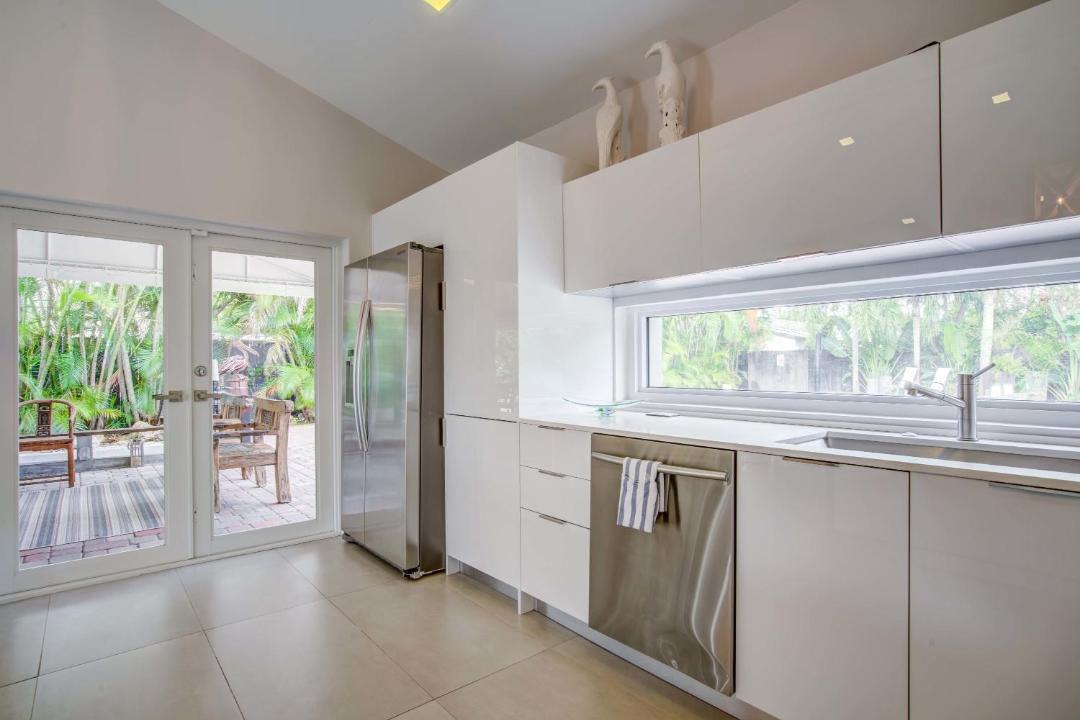 Photo of Kitchen in South Middle River